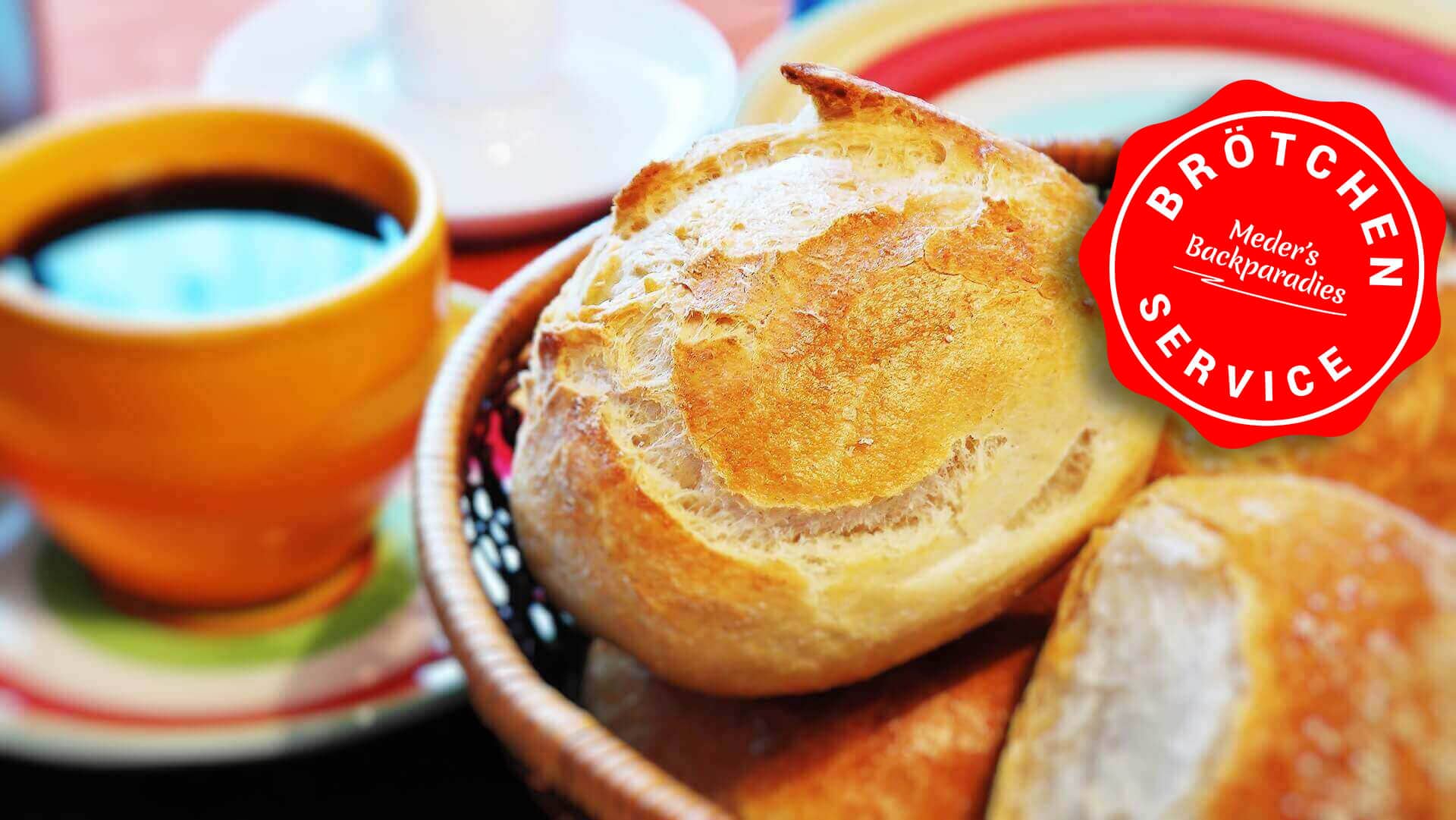 Meders-Fruehstueckdiesnt Kaffee mit Brötchen